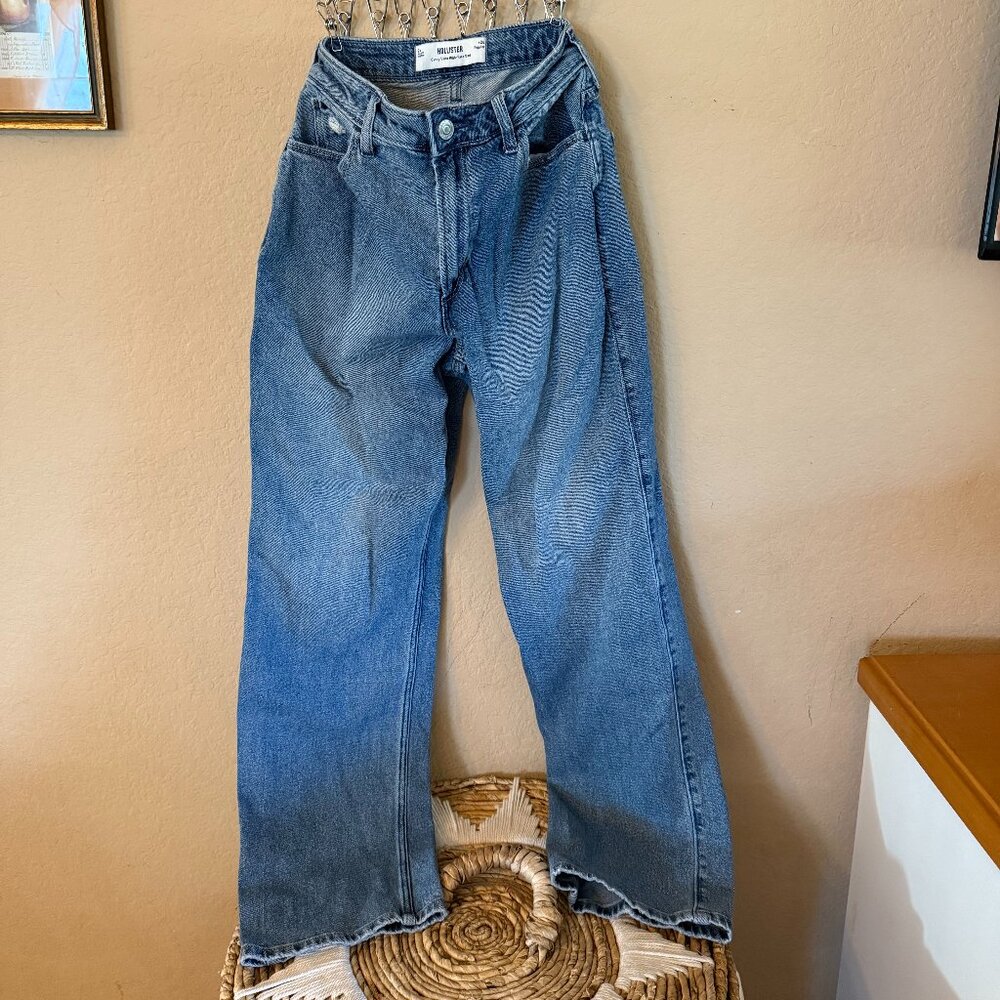 Hollister Curvy Ultra High-Rise Dad Jeans W26 | Light Wash Straight Leg